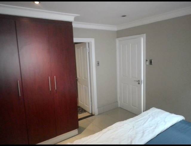 1 BEDROOM APARTMENT TO LET IN POINT WATERFRONT